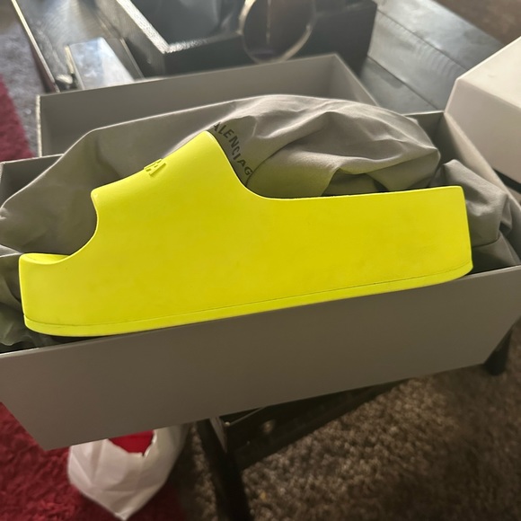 Balenciaga chunky sandal.  And Givenchy slides - Picture 4 of 8